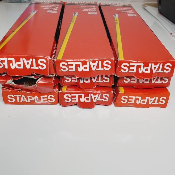 Staples Wood Pencils #2 108 count - Picture 2 of 3